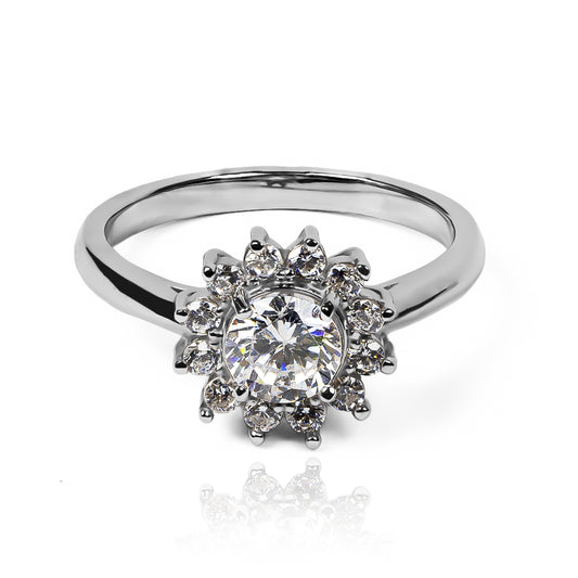 Anillo Blossom en oro de 18k de Joyería Caracas es una verdadera obra de arte. Cuenta con garantía y certificado de calidad de por vida.