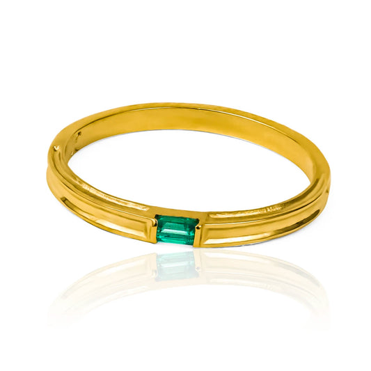 Anillo Rectangulaire I (Emerald), elaboradas en oro 18k por Joyería Caracas, cuenta con certificado de calidad y garantía de por vida.