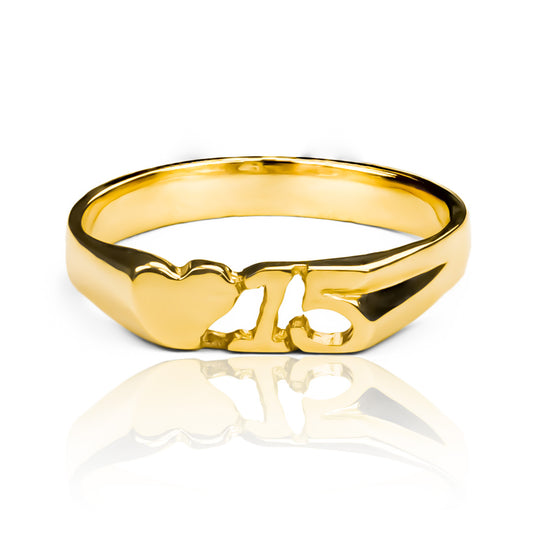 Anillo 15 Heart, elaborado en oro 18k por Joyería Caracas, cuenta con certificado de calidad y garantía de por vida.