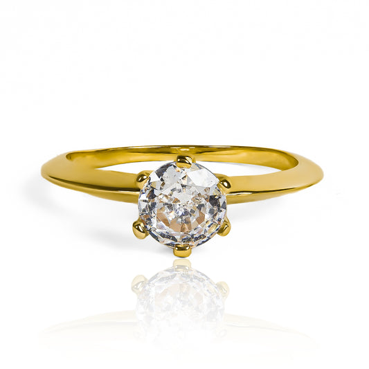 Anillo de compromiso White Blade. Hecho en Joyería Caracas con oro de 18 k y certificado de calidad y garantía para toda la vida.