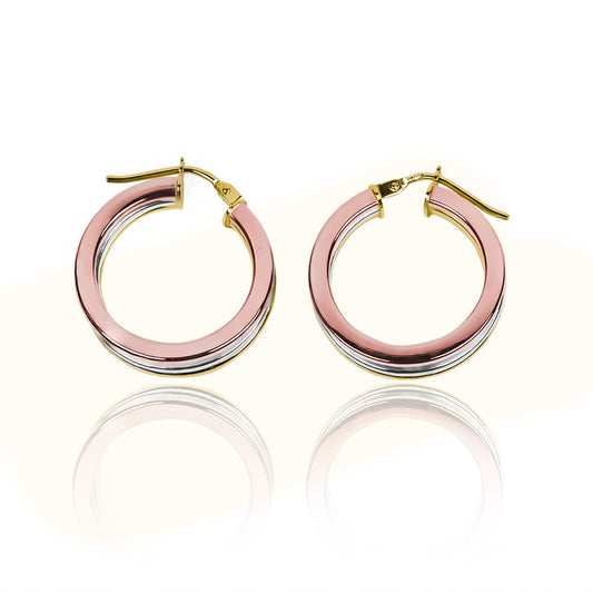 Candongas Aros tres oros M, elaboradas en oro 18K por Joyería Caracas. Con su garantía para toda la vida.