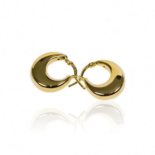 Candongas Media luna, elaboradas en oro 18K por Joyería Caracas. Con su garantía para toda la vida.