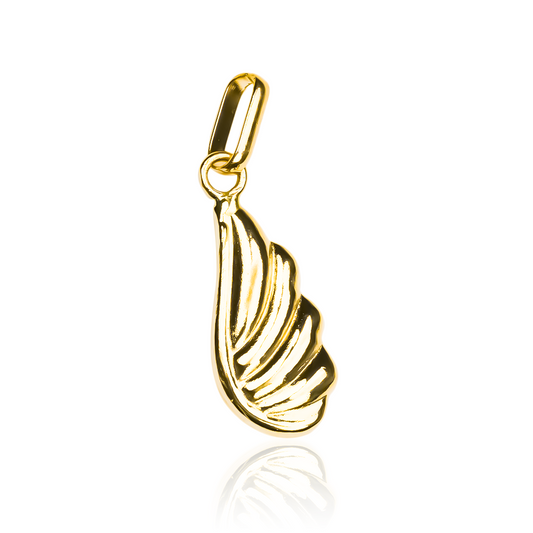 Dije Ala Bigger. Confeccionado en oro 18K, es una joya de la reconocida marca Joyería Caracas. Además, cuenta con garantía para toda la vida.