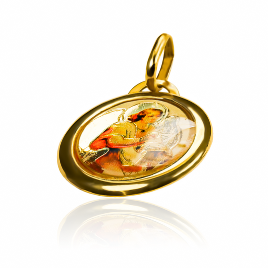 Dije Arcángel Uriel I. Con su impresionante diseño en oro 18K, esta pieza de Joyería Caracas, cuenta con garantía de por vida.