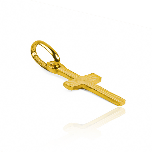 Dije Cruz diamantada mini I. Hecho con oro 18K y diseñado por Joyería Caracas, cuenta con garantía de por vida.