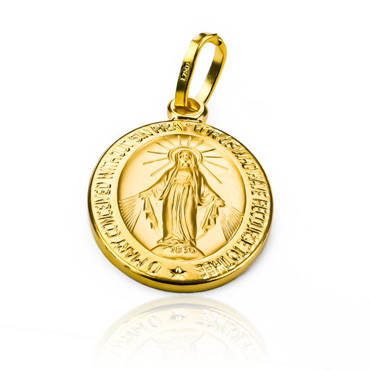 Dije Virgen Milagrosa XL I, elaborado en oro 18K por la prestigiosa Joyería Caracas. Con garantía para toda la vida.