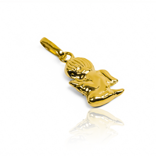 Dije de oro de 18K, fabricado en Joyería Caracas. Presenta un ángel rezando en una posición elegante y exclusiva. Con garantía de por vida.