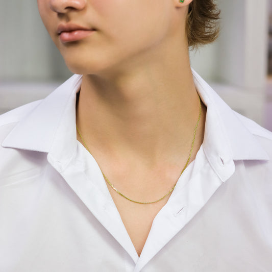 Cuello de hombre con cadena en tejido Bismarck de 50 cm en oro amarillo de 18 quilates, hecho en Joyería Caracas.