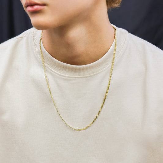 Cuello de hombre con cadena en tejido Bismarck esterilla de 60cm en oro amarillo de 18 quilates, hecho en Joyería Caracas.