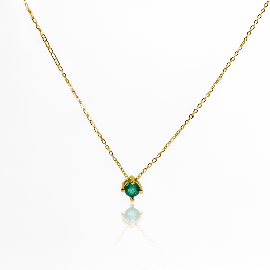 Gargantilla Ilusión 45 Pasante #3 - Esmeralda, fabricado en oro 18K por Joyería Caracas, cuenta con un certificado de calidad y garantía de por vida.