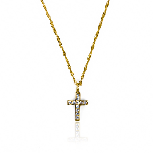 Gargantilla Cruz Singapur I, fabricada en oro 18K por Joyería Caracas, cuenta con un certificado de calidad y garantía de por vida.