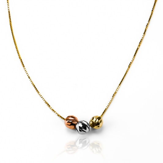 Gargantilla Veneciana 40 Tres Oros, fabricada en oro 18K por Joyería Caracas, cuenta con un certificado de calidad y garantía de por vida.