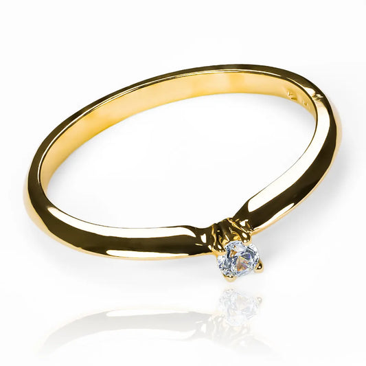 Anillo de compromiso knife de Joyería Caracas en oro 18k. Con certificado y garantía de por vida, este anillo será una hermosa pieza en tu colección.