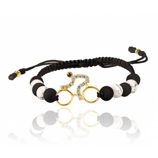 Pulsera Bici Cristales + Esferas Facetadas #3 de Joyería Caracas está elaborada en oro 18k, con detalles en hilo coreano y bisutería de calidad. Con garantía de por vida y sin costo adicional.
