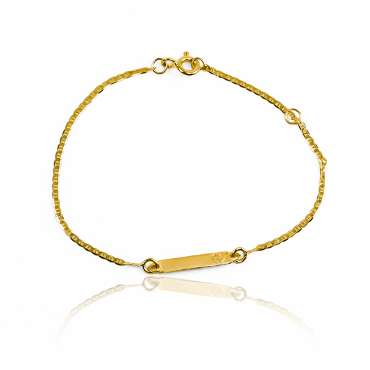 Pulsera Escalera Plana Corazón. Hecha de Oro 18K y diseñada por Joyería Caracas, esta pulsera es una obra de arte que refleja elegancia y exclusividad. Con garantía para toda la vida.
