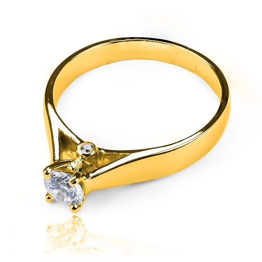 Anillo de compromiso steps de Joyería Caracas en oro 18k, cuenta con certificado de calidad y garantía de por vida.