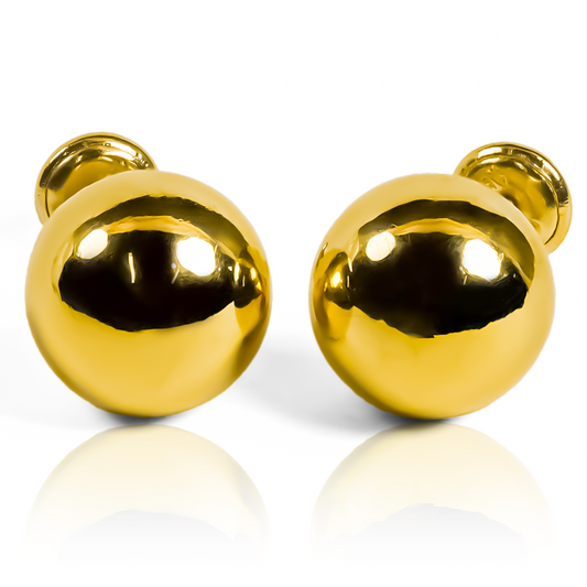 Topitos Esfera lisa #10. Confeccionados en oro 18K de la prestigiosa Joyería Caracas, estos topitos son una verdadera obra de arte. Con una garantía para toda la vida, son la elección perfecta para aquellos que buscan lo mejor en joyería de lujo.