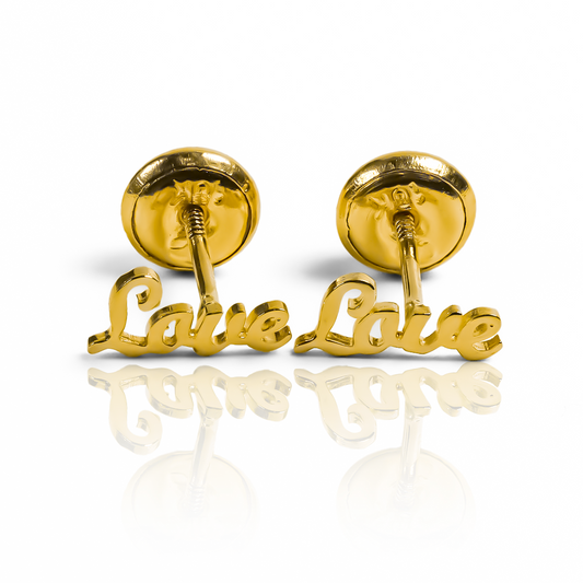Descubre la elegancia del Topitos Love Mini, elaborado en oro 18K por la prestigiosa joyería Caracas. Con garantía de por vida, esta pieza es una verdadera obra de arte que te acompañará en todas las ocasiones especiales. Haz una declaración de amor con su exclusivo diseño y calidad superior.