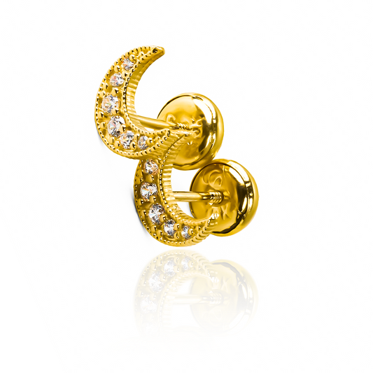 Topitos Lunas de cristal acanaladas. Hechos en oro 18K por Joyería Caracas, ofrecen una garantía para toda la vida.