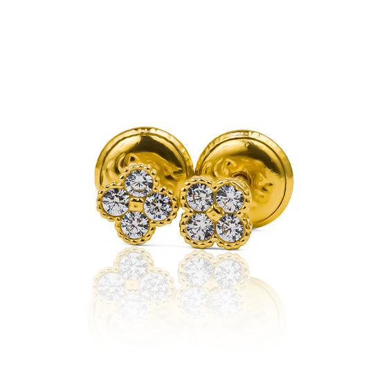 Topitos trébol S están hechos con oro de 18k de Joyería Caracas. Una pieza de alta calidad que refleja tu buen gusto y suerte.