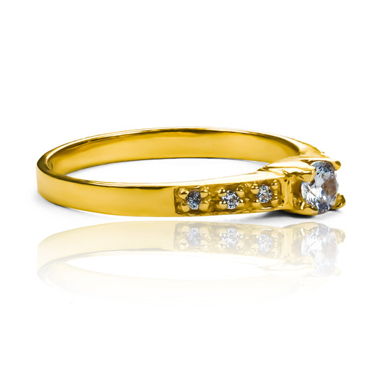 Anillo de compromiso argentina Lover de Joyería Caracas, fabricado en oro 18k con un certificado de calidad y garantía para toda la vida.