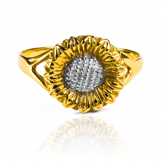 Anillo Girasol. Diseñado en Joyería Caracas con oro 18k, su resplandor y calidad son garantizados para toda la vida.