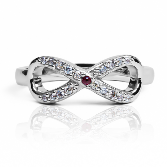 Anillo infinitus, fabricado por Joyería Caracas en oro 18k de la más alta calidad. Además, viene con una garantía para toda la vida.