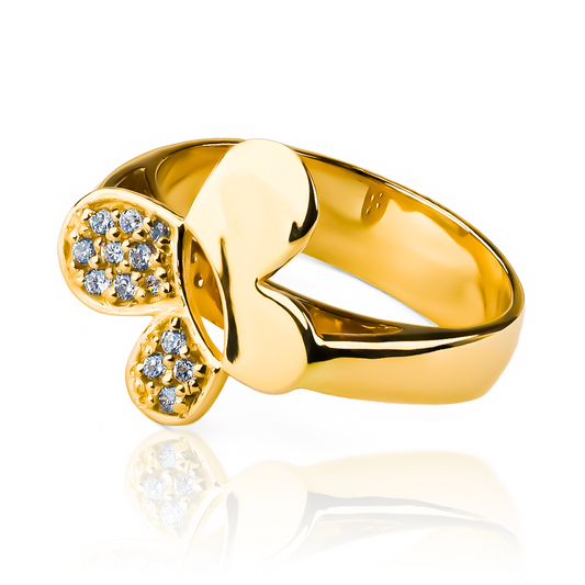 Anillo mariposa L JC en Joyería Caracas. Hecho de oro 18k, este anillo sofisticado y exclusivo será una adición deslumbrante a tu colección. Con garantía de por vida.