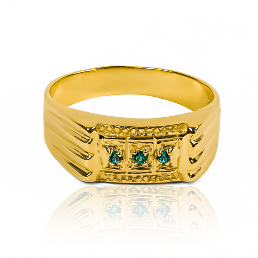 Anillo rectangle ring de Joyería Caracas. Hecho de oro 18k, este lujoso anillo agrega un toque de exclusividad a cualquier look. Con garantía de por vida.