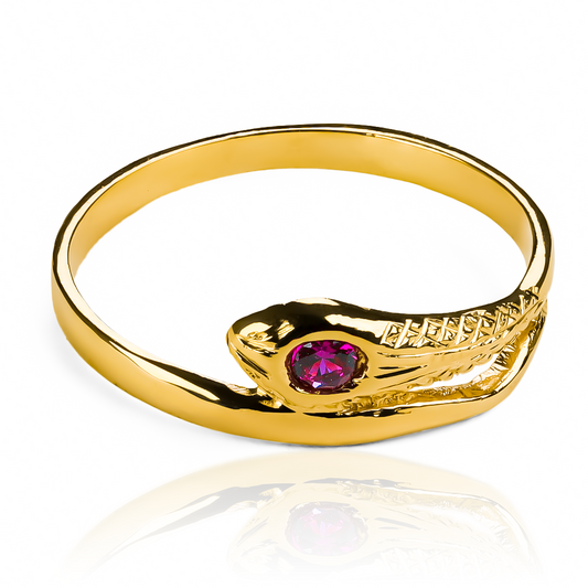 Anillo red snake es un símbolo de lujo y elegancia con su diseño exclusivo de Joyería Caracas. Hecho en oro 18k, este anillo ofrece una garantía de por vida