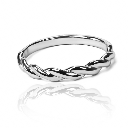 Anillo rope liso fabricado por Joyería Caracas en oro 18k. Cuenta con garantía para toda la vida.