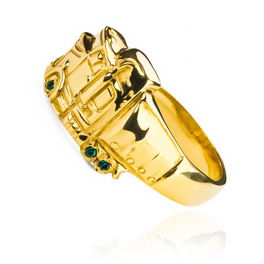 Anillo tracto mula L. Con detalles de Joyería Caracas en oro 18k, este anillo te dará un toque de sofisticación. Además, cuenta con garantía de por vida.