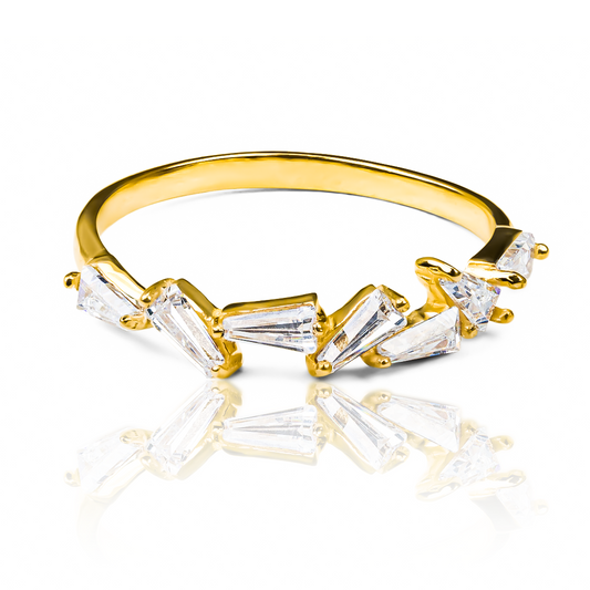 Anillo trapecios JC de Joyería Caracas. Elaborado en oro 18k, disfruta de una garantía que asegura su calidad y durabilidad.
