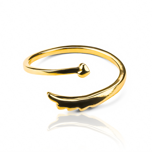 Anillo WingHeart JC de Joyería Caracas! Hecho con oro 18k de la más alta calidad, este anillo es símbolo de amor y compromiso eterno. Con garantía de por vida.
