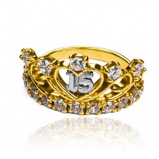 Anillo Dulces 15 Corona, fabricado en oro 18k por Joyería Caracas, cuenta con certificado de calidad y garantía de por vida.