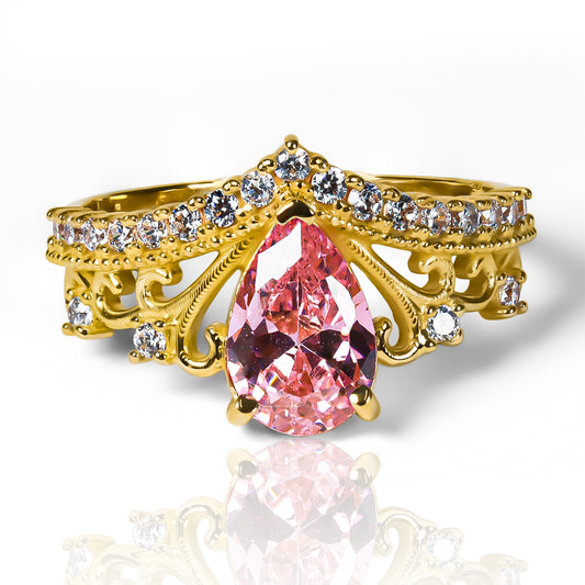 Anillo pink drop, fabricado en oro 18k por Joyería Caracas, cuenta con certificado de calidad y garantía de por vida.