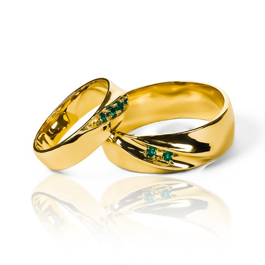 Argollas de matrimonio Channel Cristal, elaboradas en oro 18k por Joyería Caracas. Cada una cuenta con certificado de calidad y garantía para toda la vida.