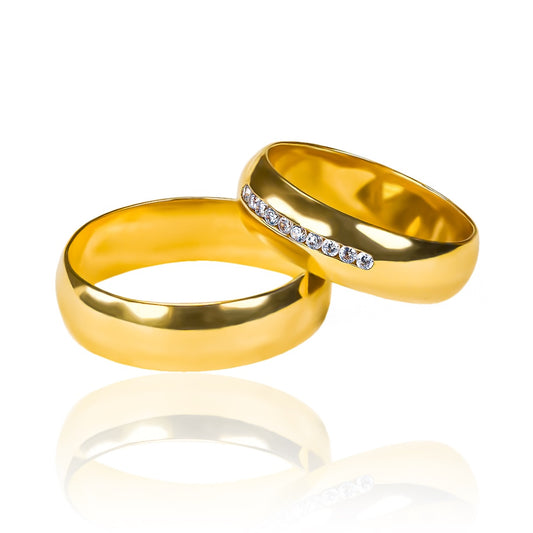 anillos de boda clásicos carré cristal en oro de 18k. La Joyería Caracas es reconocida por su artesanía de alta calidad, y estos anillos no son la excepción. Cada anillo viene con un certificado de calidad y garantía para toda la vida