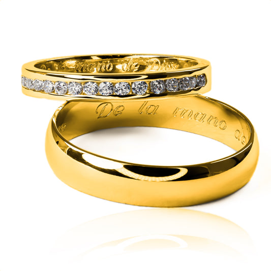 Argollas de matrimonio god's hand, fabricadas en oro 18k de Joyería Caracas, simbolizan un compromiso eterno, cuentan con un certificado de calidad y garantía para toda la vida.