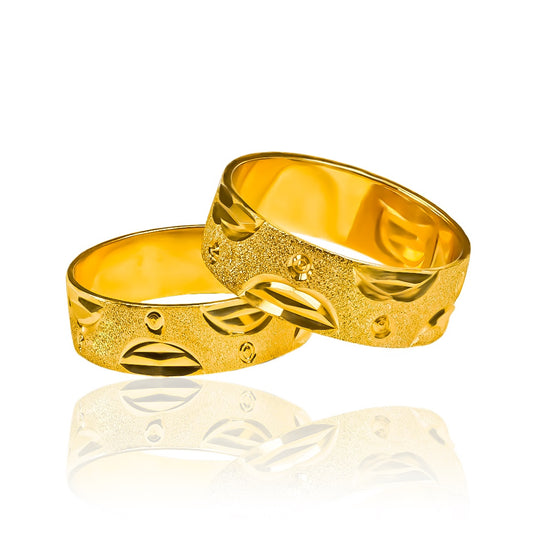 Argollas de matrimonio Mountain, elaboradas en oro 18k por Joyería Caracas, cuentan con certificado de calidad y garantía de por vida.