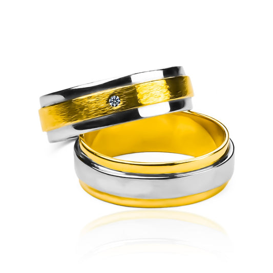 Argollas de matrimonio stair fabricadas en oro 18k de Joyería Caracas, viene con un certificado de calidad y garantía de por vida.