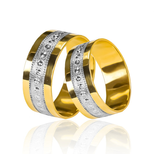 Argollas de matrimonio Target Love, elaboradas en oro 18k por Joyería Caracas, cada argolla viene con un certificado de calidad y garantía de por vida.