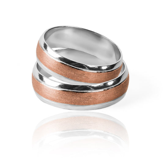 Argollas de matrimonio White & Rose, fabricado en 18k de Joyería Caracas, con certificado de calidad y garantía para toda la vida.