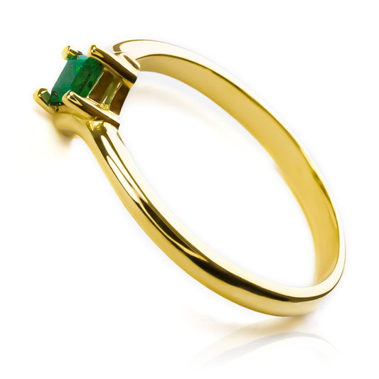 Anillo de compromiso dual love esmeralda. Confeccionado en Joyería Caracas con oro de 18 k y certificado de calidad y garantía de por vida.