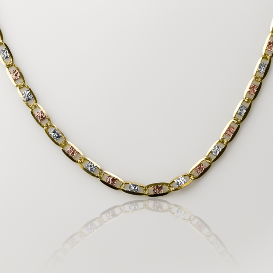 Cadena escalera de 3 oros S50 de la Joyería Caracas está diseñada en oro de 18k de alta calidad. Cuenta con garantía de por vida.