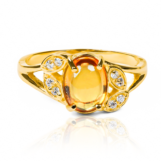 Anillo Citrine Garden, hecho de oro 18k con certificado de calidad y garantía de por vida, esta Joyería Caracas es una elección sofisticada y exclusiva para un momento tan especial.