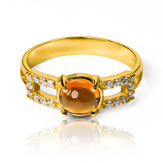Anillo Citrine Deluxe, hecho de oro 18k con certificado de calidad y garantía de por vida, esta Joyería Caracas es una elección sofisticada y exclusiva para un momento tan especial.