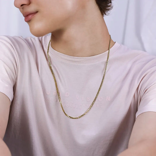 Cuello de hombre con cadena en tejido cubano de 50cm en oro amarillo de 18 quilates, hecho en Joyería Caracas.