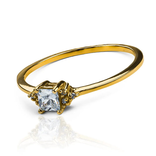 Anillo de compromiso Grape Inspiration de Joyería Caracas en oro 18k viene con un certificado de calidad y garantía de por vida.