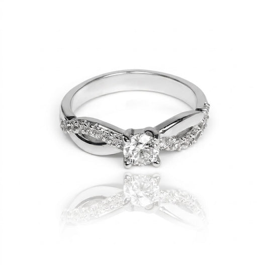 Anillo torção diamantes LAB